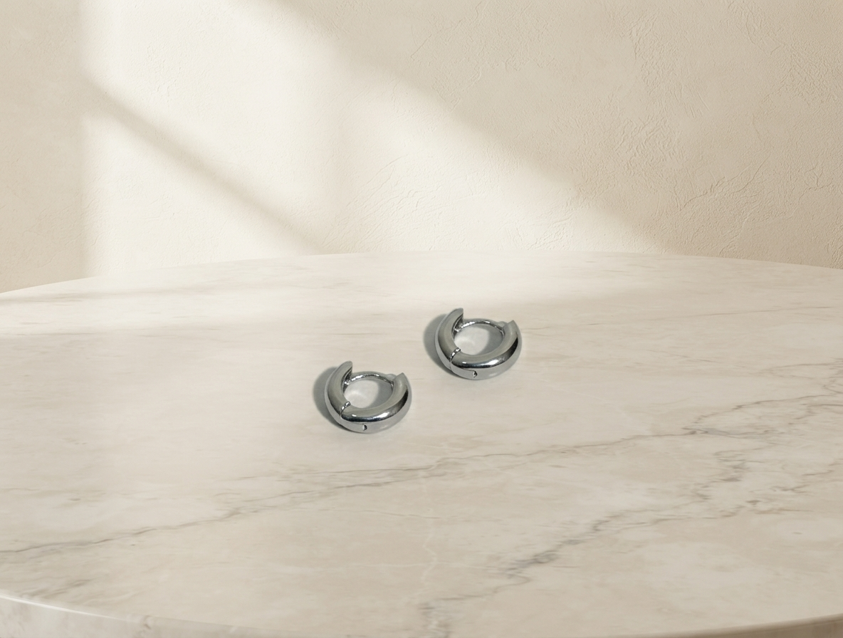 Huggie Ear Rings