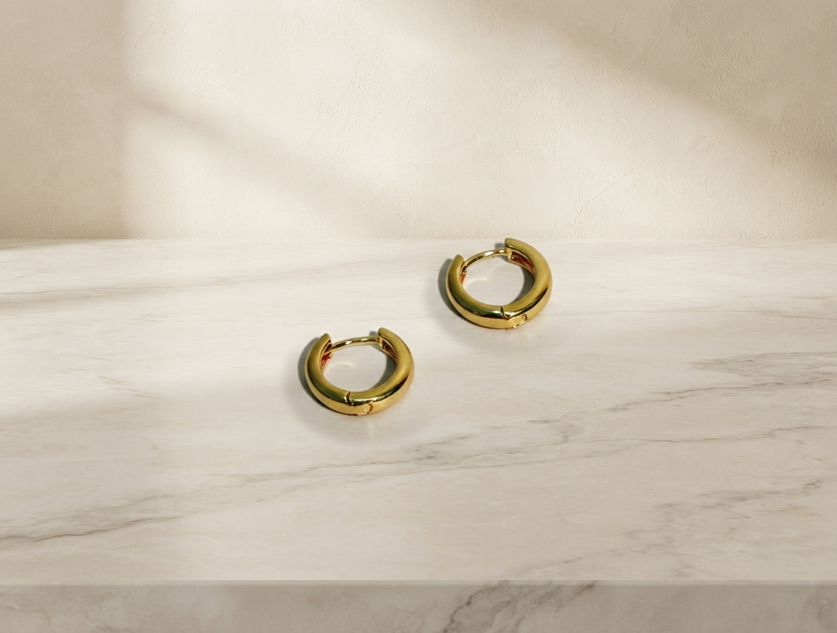 Huggie Ear Rings
