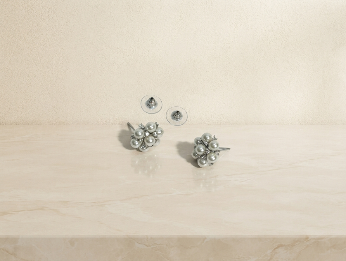 Stud Ear Rings (Pearl Floral)